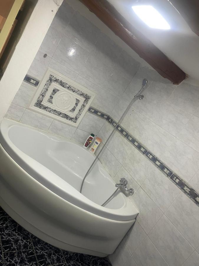 شقة Casa Vacanza La Serenella نابولي المظهر الخارجي الصورة